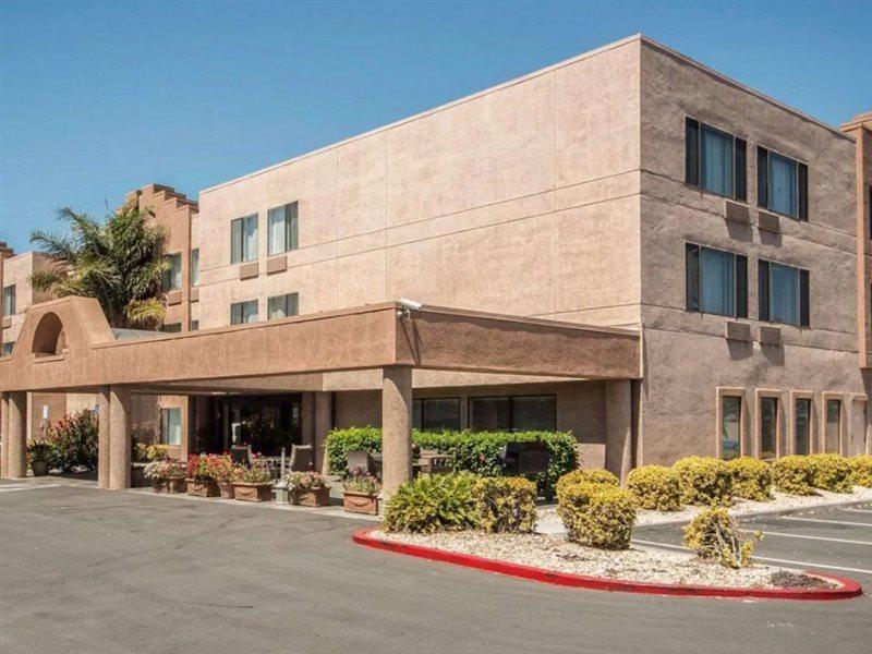 Comfort Inn Silicon Valley East Фримонт Екстериор снимка