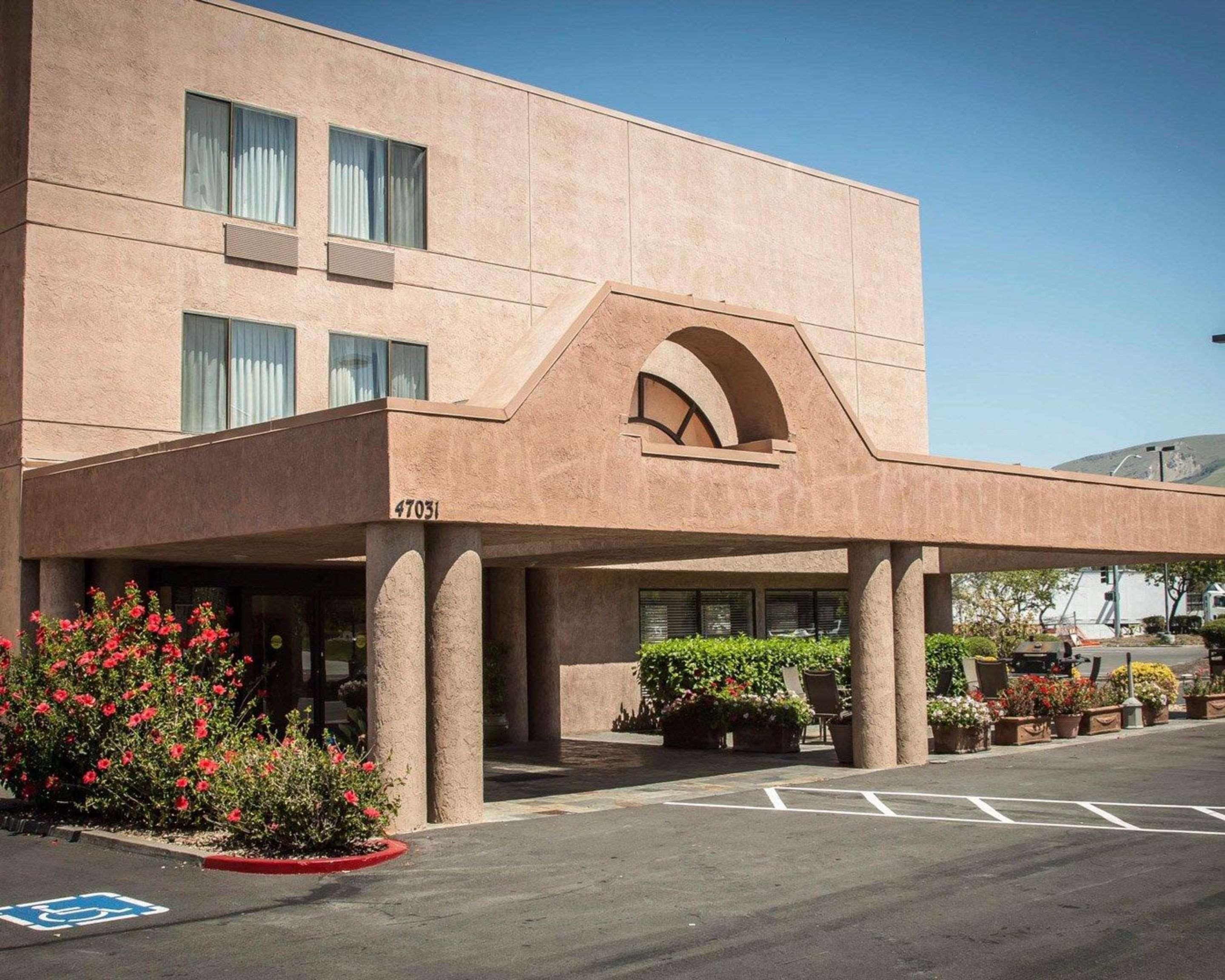 Comfort Inn Silicon Valley East Фримонт Екстериор снимка
